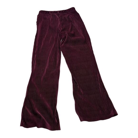 Urban Outfitters Cassidy Ribbed Velour Flare Pants - Picture 3 of 4